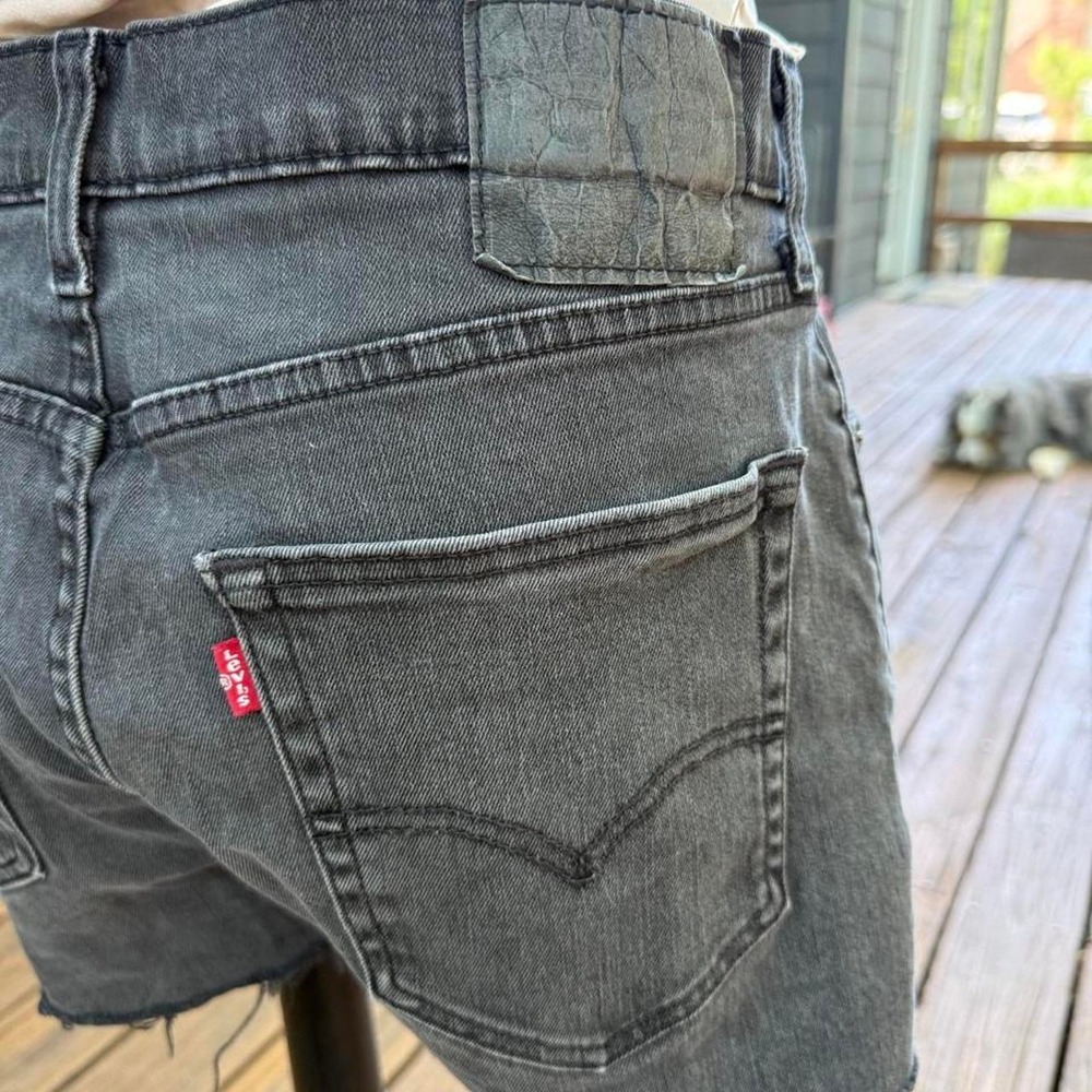 Levis Denim Cut Off Shorts Washed Black Gray Frayed Hem Mens 30